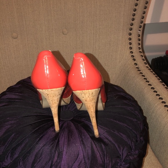 Shoes - Picture 2 of 4